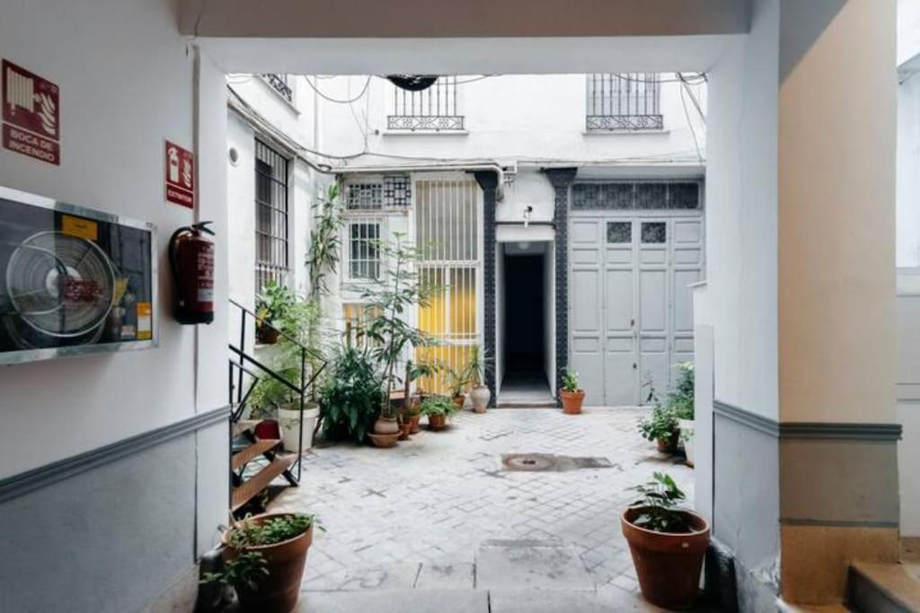Cozy Apartment In Chueca. Barb1 Madrid Exterior foto