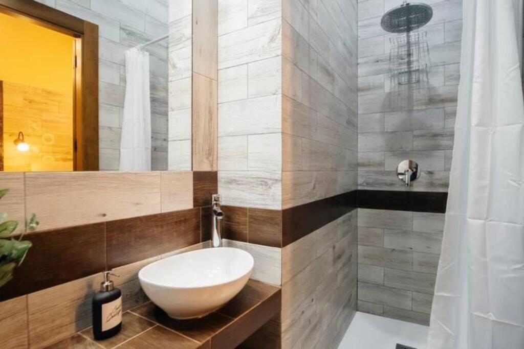 Cozy Apartment In Chueca. Barb1 Madrid Exterior foto